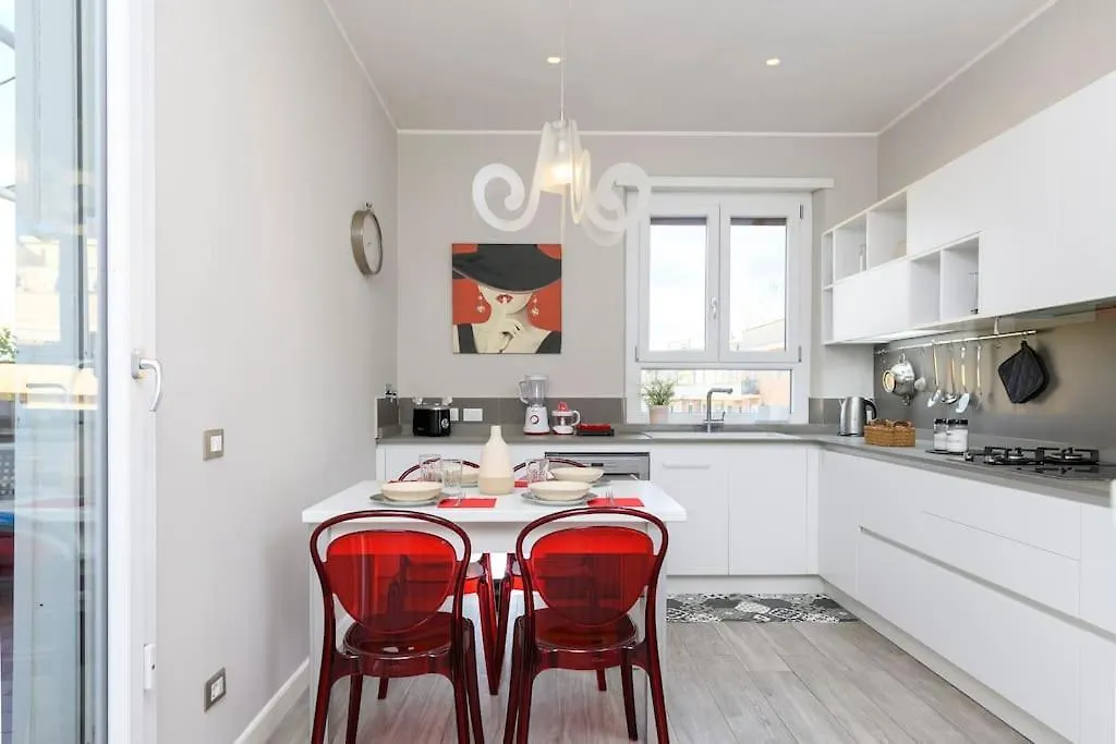 San Pietro Nausicaa Penthouse Apartment Rome