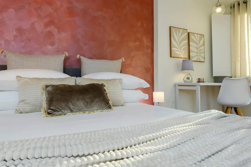 San Pietro Nausicaa Penthouse Apartment Rome