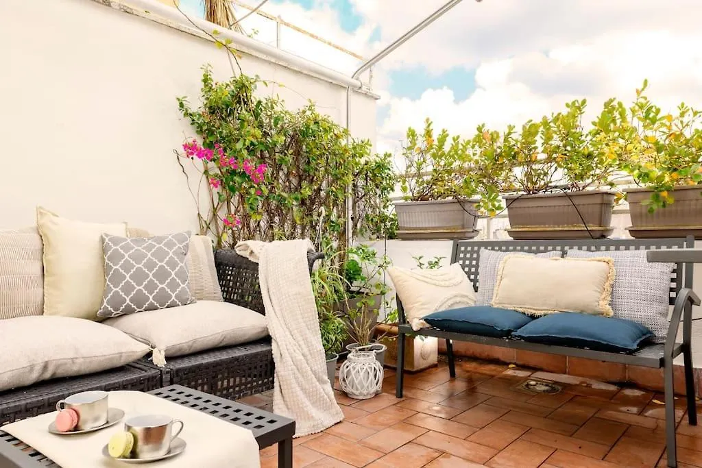 San Pietro Nausicaa Penthouse Apartment Rome